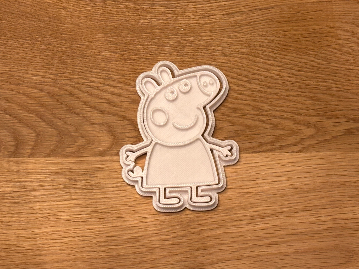 Peppa Pig Cookie Cutters w/ Stamps