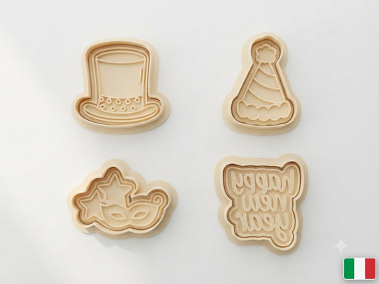 Set formine Capodanno: cilindro, cappellino, mascherina e scritta Happy New Year in PLA alimentare avorio